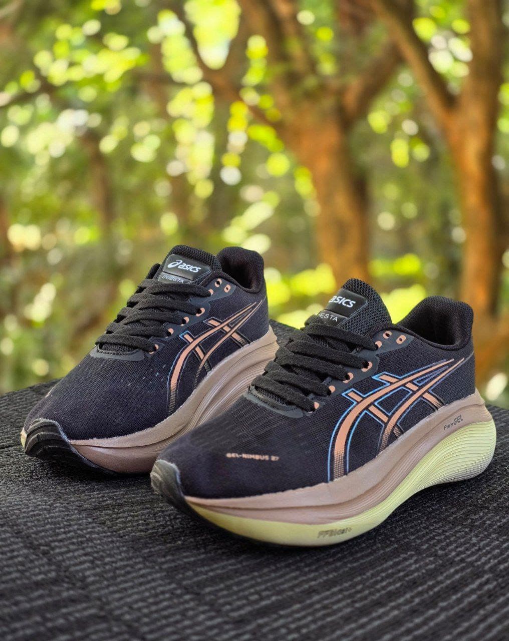 ASICS Performance Runner